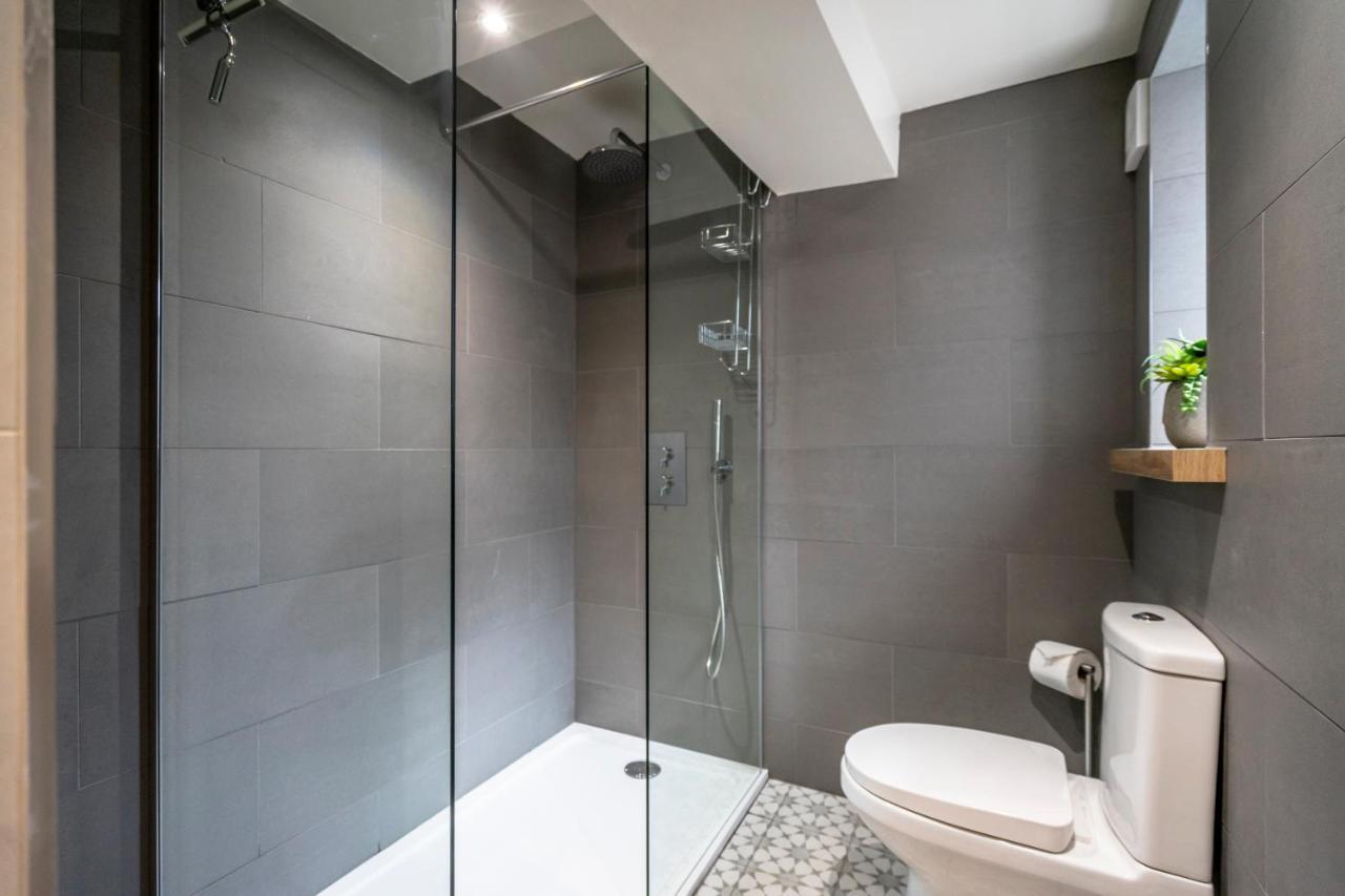 The Retreat At Dukes Townhouse Apartment ยอร์ค ภายนอก รูปภาพ